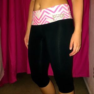 💕✨CAPRIS PINK VS LEGGINGS